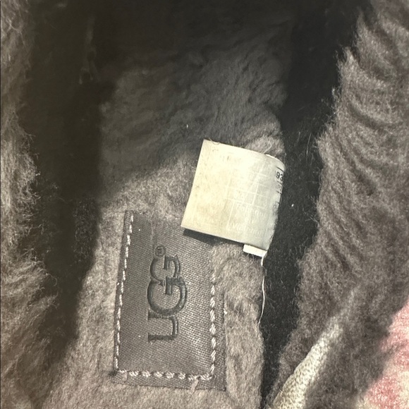 Ugg slippers - Picture 4 of 4